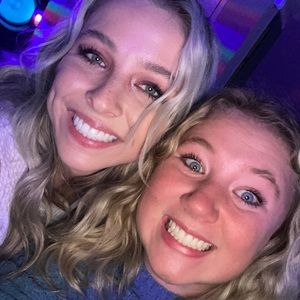 Meet your Posher, Ansley